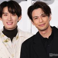 「（LOVE SONG）」 ⼤ヒット御礼舞台挨拶に出席した向井康二、森崎ウィン（C）モデルプレス