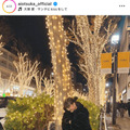 「デートしたい」大塚愛、笑顔を見せたイルミネーション満喫SHOTに反響「天使いる」