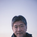監督：是枝裕和
