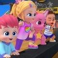 『ベべフィン・ザ・ムービー：うたとまほうのピンキッツワールド』ムビチケ©The Pinkfong Company All Rights Reserved.