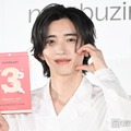 なにわ男子・道枝駿佑「毛穴まで見られてる」ライブ前の美容事情告白 巨大ジェンガでまさかの“反則”「書かないで」 画像