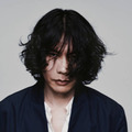 米津玄師、新曲「夜鷹」が映画『キングダム 魂の決戦』主題歌に決定。最新予告映像に絶賛の声