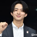 澤本夏輝 （C）モデルプレス