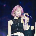 SAKURA／LE SSERAFIM「Weverse Con」（C）2026 Weverse Con Festival