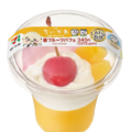 「島フルーツパフェ」345円（税込372.60円）