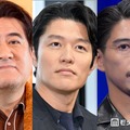 （左から）小手伸也、鈴木亮平、賀来賢人（C）モデルプレス