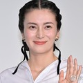 柴咲コウ、美肌輝くシースルードレス＆キャミワンピ姿に絶賛の声「ギャップに見惚れちゃう」「可愛すぎる」 画像