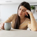更年期の疲れやすさには理由があった…50歳以降、知らぬうちに体内では「代謝の要」が減っている！ズバリ対策方法は