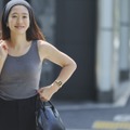 「四十肩に悩まされる私の頼れる存在に」45歳人気スタイリスト樋口かほりさんが壮絶な“オバ見え”肩コリケアから脱却できた「ただならぬタンクトップ」とは