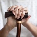 子宮筋腫を全摘した直後から、つらい更年期が始まった。ついに「うつ」と診断された、７年めの焦燥【100人の更年期・2026夏のベストセレクション】 画像