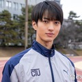 インタビューに応じた旭惟吹（C）モデルプレス
