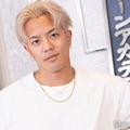 モデルプレスのインタビューに応じたカマケン（C）モデルプレス