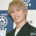 THE RAMPAGE藤原樹、秋らしいニューヘアカラー公開「前髪あり新鮮で尊い」「大人の色気爆発」と反響 画像