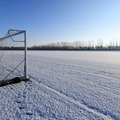 壮絶大雪で…プレミアリーグのチーム、「除雪ボランティア」を求む！