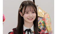 AKB48新センター・伊藤百花、上品ミニワンピで美脚スラリ「お嬢様みたい」「モノトーンが大人っぽい」とファン絶賛 画像