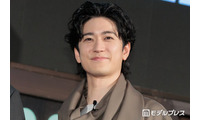 中島裕翔、新木優子と結婚後初の公の場「スター・ウォーズ」ジャパンプレミアで登壇者と英語で挨拶 画像