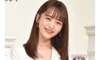 3児の母・近藤千尋、広々とした自宅リビング公開「ホテルのロビー並み」「素敵な絨毯」と絶賛の声 画像