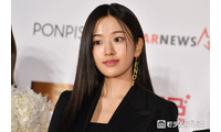 IVEユジン、引き締まったウエスト＆美肩際立つオフショル姿に熱視線「スタイル抜群」「ラインが綺麗すぎる」 画像