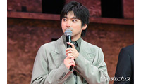 山田裕貴、1人だけ“衣装違い”？共演者からツッコまれ慌てふためく【キングダム 魂の決戦】 画像