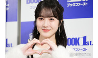 本田紗来、スラリ美脚際立つミニドレス姿「大人っぽい」「立ち振る舞いがモデル」と反響 画像