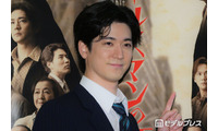中島裕翔、共演者に感じたギャップ「本当にお茶目で可愛らしい方」【セールスマンの死】 画像