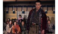 織田信長は「人を信じやすい男」だった？信じては裏切られ傷つく信長（小栗旬）が、秀吉（池松壮亮）に語った夢【NHK大河『豊臣兄弟！』26話】 画像