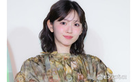 鈴木愛理「内腿ビリビリデニム」私服ショットで美ウエスト披露「ドキッとした」「スタイル抜群」と反響 画像