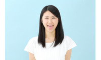 「どんな恋愛してきたの…」男性から「うざいオバサン」と思われがちな行動とは 画像