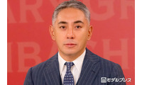 市川團十郎、息子・勸玄のプールショット公開「濡れ髪が大人っぽい」「すっかりお兄さん」と反響 画像