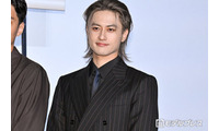 Aぇ! group小島健、初アクション絶賛受ける「今回できてすごい楽しかった」【八神瑛子 -上野中央署 組織犯罪対策課-】 画像