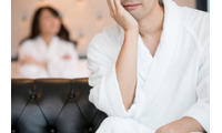 「二度と一緒に泊まらない！」男性が心に誓った40代女性のホテルでの振る舞いとは 画像