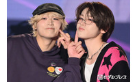DXTEEN大久保波留＆田中笑太郎、あざとい“ほっぺツン”で沸かす トレンド感溢れるY2Kコーデ【TGC松山2026】 画像