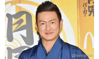 中村獅童「6ヶ月→8歳8ヶ月」長男・陽喜を“高い高い”する姿に反響「成長がエモい」「大きくなりましたね」 画像
