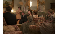 フローレンス・ピュー、最恐で“魅力的”な悪女捉える「エデンの東」本予告＆新場面写真 画像