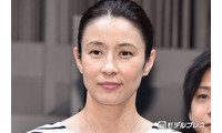 水野美紀「広瀬アリスとの見分け方」バッサリヘアカットでショートヘア姿公開「ハンサムな美しさに惚れ惚れ」「印象変わる」 画像
