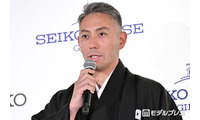 市川團十郎、亡き妻・小林麻央さんと写る昔の家族ショット公開「涙が出る」「子供たち立派に成長しましたね」の声 画像