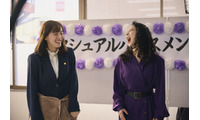 綾瀬はるから真剣な法廷シーンから弾ける笑顔まで『ファーストボイス』メイキングカット到着 画像
