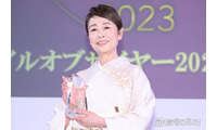安藤優子、タコのカルパッチョ・豚の角煮…手料理ずらり豪華食卓公開「料亭みたい」「器や盛り付けがおしゃれ」と反響 画像