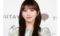 元乃木坂46与田祐希、収穫かご背負ったショーパン姿に反響「美脚すぎる」「飾らない格好に親近感」 画像
