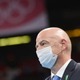 「ハゲ頭！」 東京五輪優勝のブラジル代表FW、FIFA会長をイジる 画像