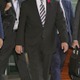 山際氏、保有株式記載せず 画像