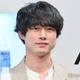 坂口健太郎、Mr.マリック伝授の“ハンドパワー”即披露に反響「新たな才能が開花」「見惚れちゃった」 画像
