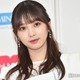 乃木坂46与田祐希、透けミニスカから美脚チラリ「可愛すぎ」「天才」反響続々 画像