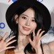 LE SSERAFIM・SAKURA、美ウエスト際立つラフ着姿に反響「綺麗すぎる」「絵になる」 画像