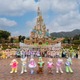 香港ディズニーランド「ダッフィー＆フレンズ プレイ・デイズ」2024年春も開催　初のキャッスルショー＆スイーツやグッズと楽しみ満載 画像