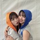 ロッキン出演のモー娘。石田亜佑美、メンバーらとハグ！思い出SHOTに「素敵な世界」「愛がいっぱいだね」と反響 画像