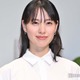 戸田恵梨香、大胆スリットから美脚披露 SEXYドレス姿に反響「完璧スタイル」「圧倒的美」 画像