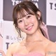 渡辺美優紀、網タイツからSEXY美脚のぞく 私服姿に反響「スタイル良い」「色っぽい」 画像