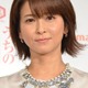 森高千里、膝上ミニスカから圧巻美脚披露「変わらない美しさ」「完璧」絶賛の声 画像