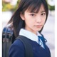 當真あみ、中学時代のあどけない制服姿＆海辺ショット公開 写真集握手会イベントも決定【Ami】 画像